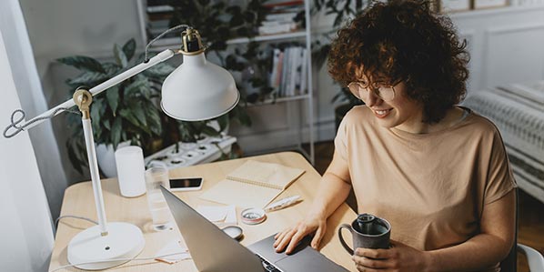 How can outsourced payroll streamline the overall payment management?